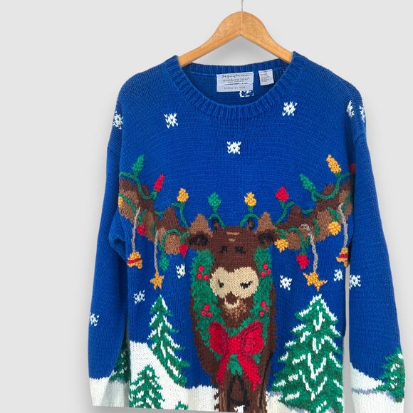 Vintage Hand-Knit Christmas Holiday Sweater Moose & Winter Scene Size Medium - Picture 6 of 6
